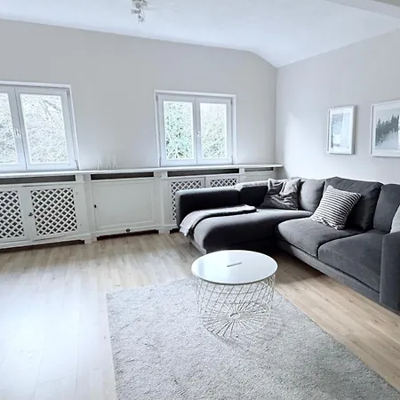 דירה Thommen Lohengrinstr *